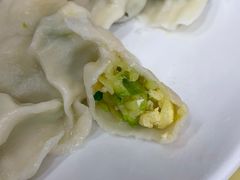 -孖妹上肉饺子馆