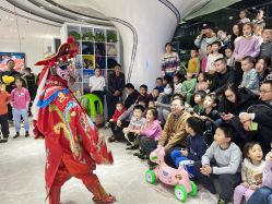 点击看大图 -反弹蹦床公园·亲子乐园·团建·派对(青岛融创茂店)