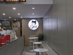 -沪上阿姨·精选茶饮(南浦路店)