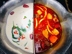 -湊湊火锅·茶憩(新中关购物中心店)