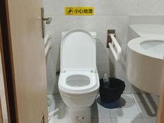 -上海市第四人民医院