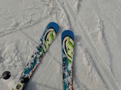 -采薇庄园四季滑雪场