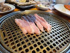 -唯成•韩国炭火烤肉 유성고기