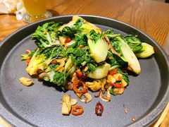 焗锅气奶白菜-小大董·烤鸭(王府井apm店)