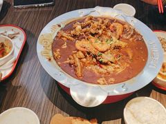 -胖哥俩肉蟹煲(盐城金鹰国际店)