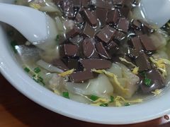 -上海特色小笼店(铁岭路90弄小区店)