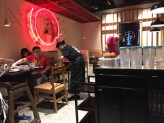 大堂-嘿嘟嘟·肋条烧肉放题(爱融荟城店)