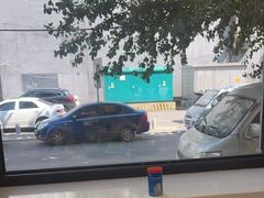 -满兴咱妈烀饼铁锅炖(兰州北街店)