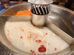 -晓宇重庆火锅(西安荟聚店)