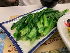 -刘姐啤酒鱼民族演艺餐厅(西街总店)