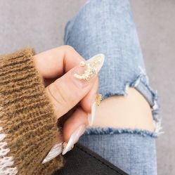 -AKIRA 安久日式美甲美睫