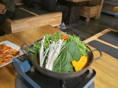 -枣玛露炭火烤肉脊骨锅