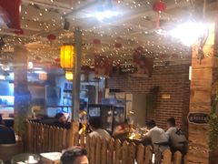 大堂-三个大叔东北烧烤·砂锅菜(西三旗店)