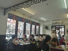 大堂-长人馄饨铺(解放街店)