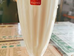 热牛奶-古老冰山特色冰淇淋店(艾提尕尔店)