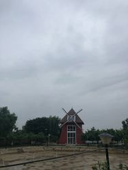 -上美四季动物农场