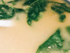 豌豆蔬菜汤-懒人盐府人家(航天桥店)