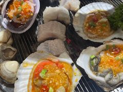 -围炉肉舍•炭烤活鳗•丹东海鲜烤肉(步行街店)