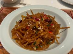 -红樱桃·欢乐餐厅(太原里店)