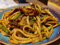 -耶里夏丽·新疆菜·28年喀什老馆(田林东路店)