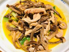 -吃饭皇帝大土家民族菜(正大广场店)