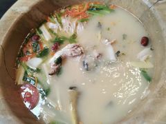 -抚仙湖生态石锅鱼野生菌(告庄店)