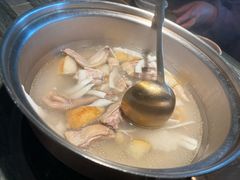 -大头椰·椰子鸡火锅(南宁万象城店)