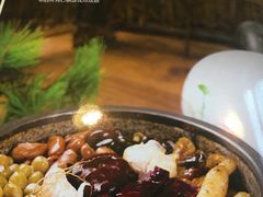 营养石锅饭-百年石锅饭·朝鲜族传统民餐