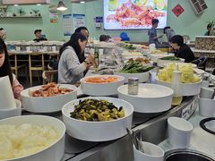 自助取餐区-咕叽咕叽自助烤肉小火锅(西城广场购物中心店)