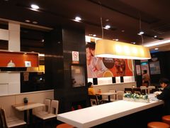 -东方既白(黄兴路大润发店)