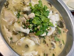 酸菜鲈鱼-桂林寨恭城油茶(城市杰座店)
