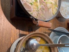 -蜜桃餐厅·伴山(湖滨商业街店)