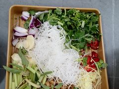 -官塘陈记鱼生·潮汕砂锅粥·牛肉火锅(潮枫路总店)