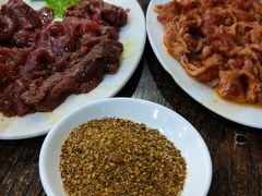 -韩风烤牛肉冷面店