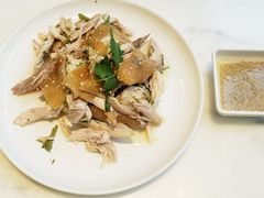 香椿拌手撕鸡-港丽餐厅(高德置地店)