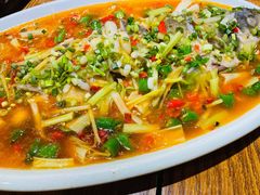 活渡花鲢-盐与味葱葱鲫鱼•自贡菜江湖菜(春熙店)