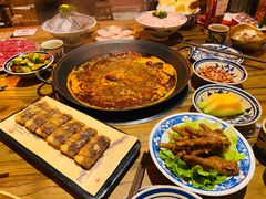 -旧街市鲜货老火锅(大光路店)