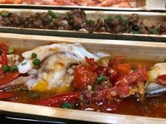 -胡须哥网红竹筒菜