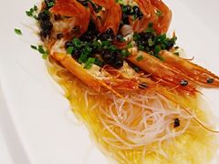 蒜蓉粉丝蒸红虾-醉辉皇上海之巅(上海中心大厦店)