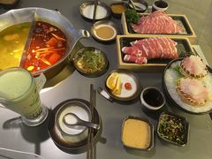 -湊湊火锅·茶憩(南京万象天地店)