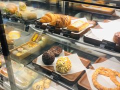 -星巴克臻选(周浦万达店)