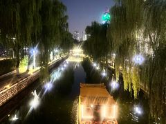 -泉城广场