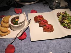 -弦月窗LUNETTE BY AMANDA(复兴路店)