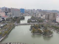 -云顶旋转自助景观餐厅