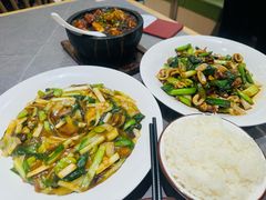 -阿毛饭店(和义路店)