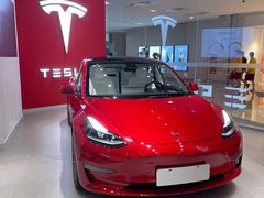 -TESLA 特斯拉(北京颐堤港体验店)