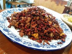 黄桷树辣子鸡-黄桷树曹家私房菜(江与城店)