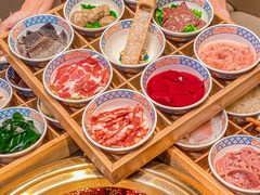 -周小明火锅(黑金冠社区店)