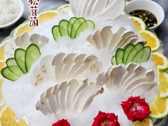 -蔼若春.传承三十年云南菜(金碧公园店)