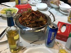 -凤凰路何眼镜香辣蟹(花果园店)